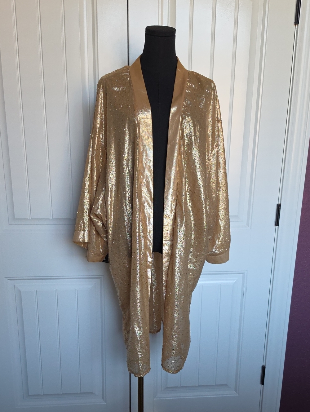 Vintage Gold Metallic Satin Lounge Robe - Women's Intimates & Sleepwear